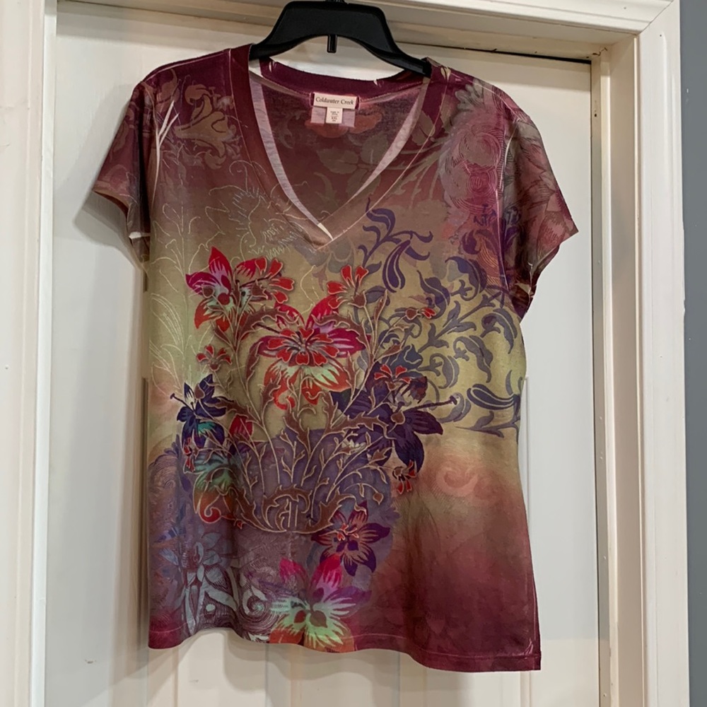 Very colorful, lightweight top, by Coldwater Creek, size XXL (20).
